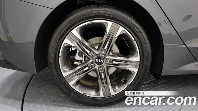 Kia K5 3세대 Signature, 2021 все фото