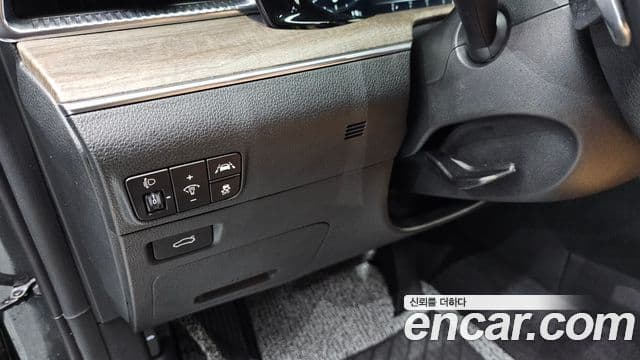 Kia K5 3세대 Signature, 2021 12