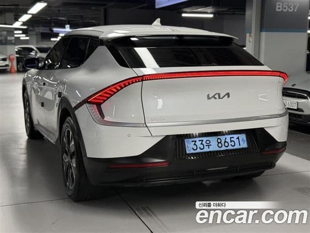 Kia EV6 Air, 2023 4