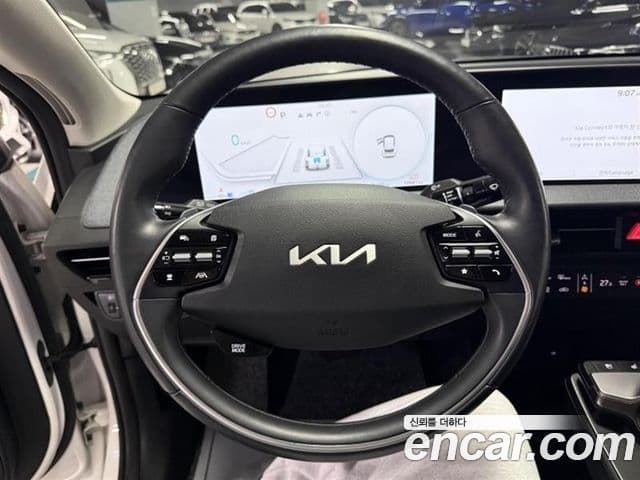 Kia EV6 Air, 2023 6