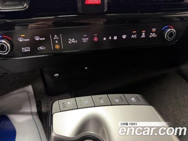 Kia EV6 Air, 2023 14