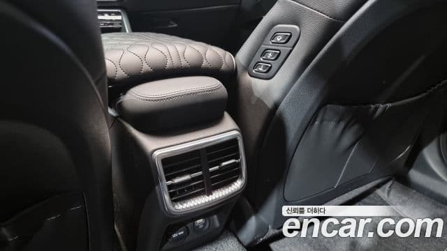 Kia K5 3세대 Signature, 2023 18