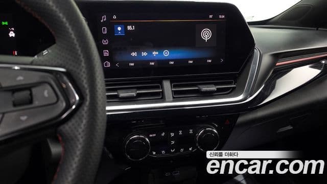 Chevrolet(GM대우) Trax кроссовер 1.2 RS, 2024 16