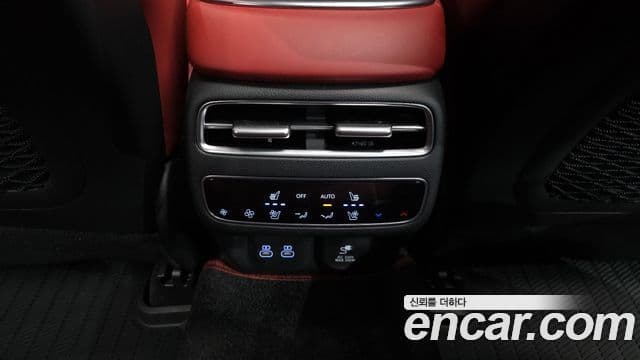 Genesis GV70, 2025 18