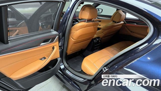 BMW 5시리즈 (G30) 520i M Sport, 2023 11