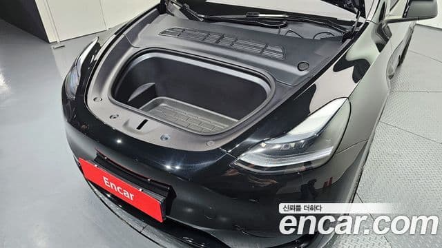 Tesla модель Y, 2025 6