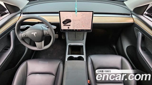 Tesla модель Y, 2025 7