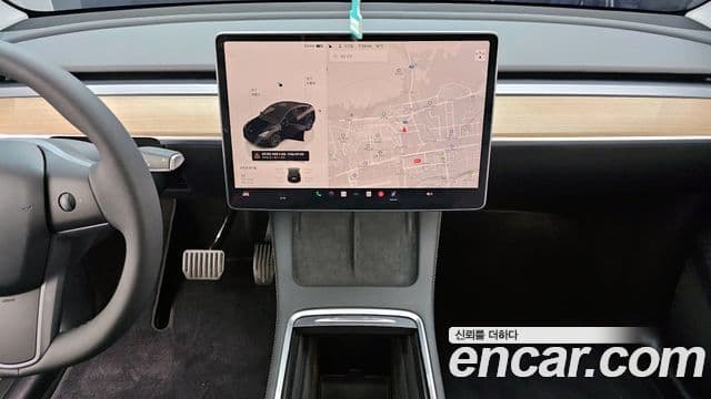 Tesla модель Y, 2025 14