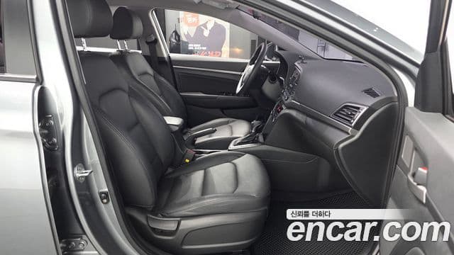 Hyundai Avante AD 1.6 GDI Value Plus, 2017 10