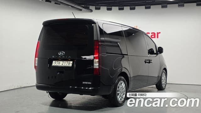 Hyundai Staria Modern, 2022 2