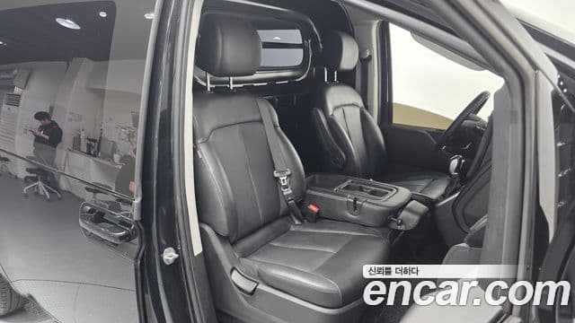 Hyundai Staria Modern, 2022 10