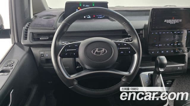 Hyundai Staria Modern, 2022 13
