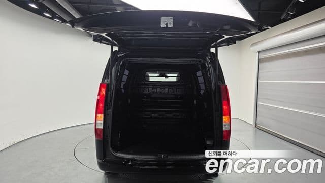 Hyundai Staria Modern, 2022 20