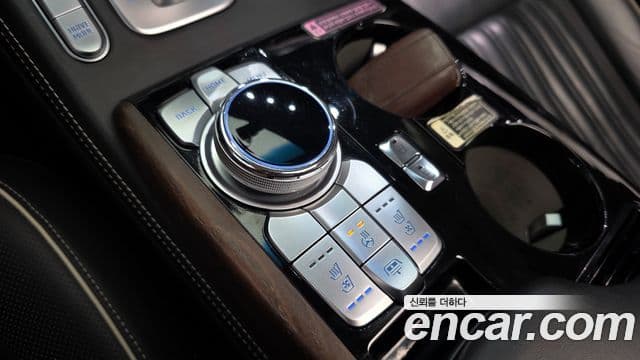 Genesis G90 Prestige, 2019 18