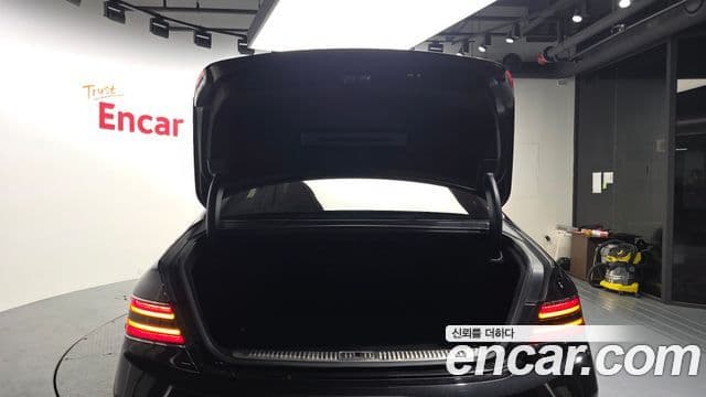 Genesis G90 Prestige, 2019 20