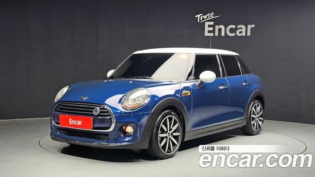 Mini Cooper 3세대, 2017 1