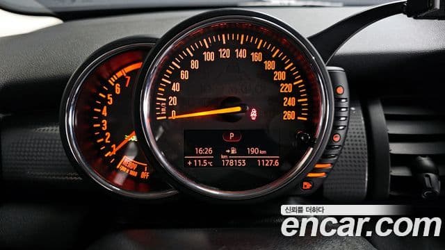 Mini Cooper 3세대, 2017 8