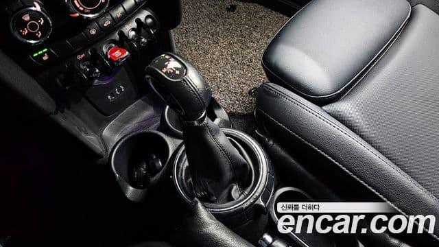 Mini Cooper 3세대, 2017 9