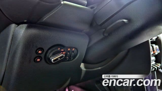 Mini Cooper 3세대, 2017 14