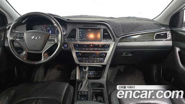 Hyundai LF Sonata LPI Modern(для людей с инвалидностью), 2016 7