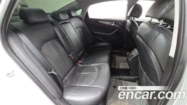 Hyundai LF Sonata LPI Modern(для людей с инвалидностью), 2016 12