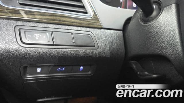 Hyundai LF Sonata LPI Modern(для людей с инвалидностью), 2016 17