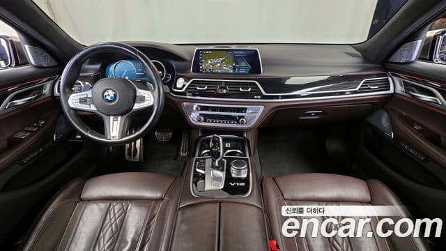 BMW 7시리즈 (G11) M760Li xDrive, 2017 7