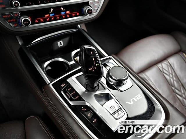 BMW 7시리즈 (G11) M760Li xDrive, 2017 9