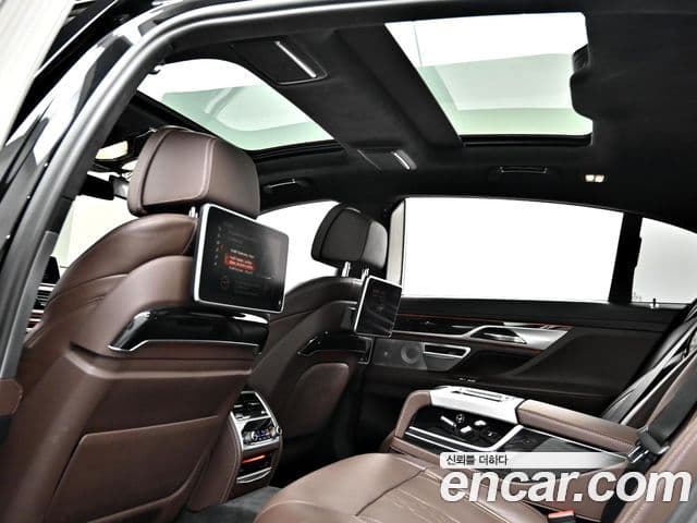 BMW 7시리즈 (G11) M760Li xDrive, 2017 15