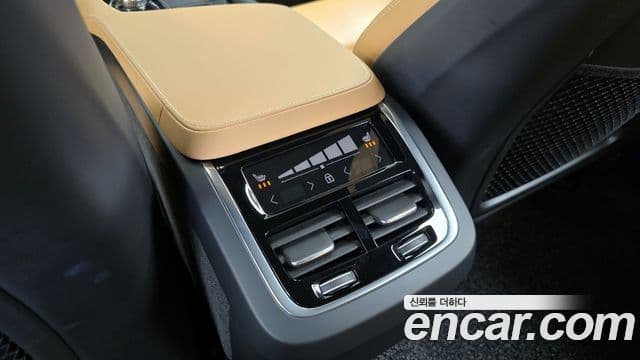 Volvo XC90 2세대 B6 Ultra Bright, 2025 19