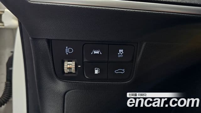 Hyundai The / новый New Grandeur IG Modern, 2021 16