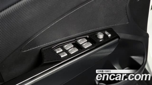 KG모빌리티(SsangYong) Tivoli LX 2WD, 2017 18