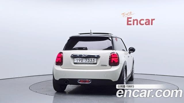 Mini Cooper 3세대, 2016 4