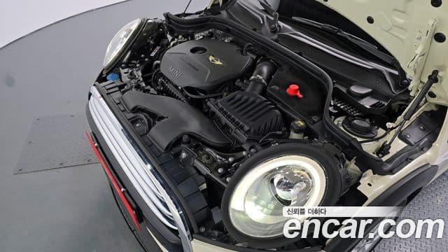 Mini Cooper 3세대, 2016 6