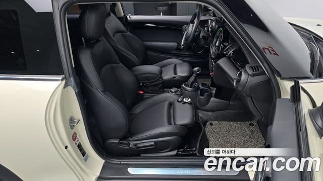 Mini Cooper 3세대, 2016 11