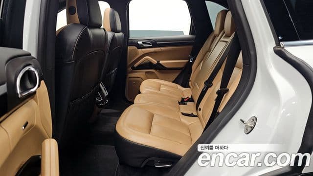 Porsche New Cayenne 958, 2016 12