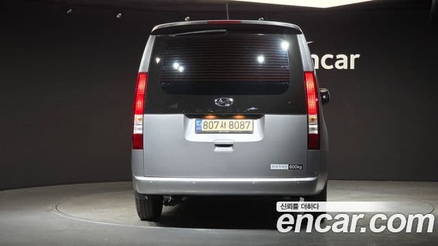 Hyundai Staria Modern, 2023 4