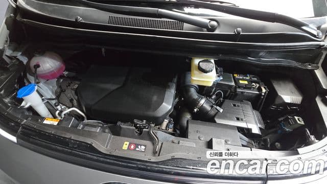 Hyundai Staria Modern, 2023 6