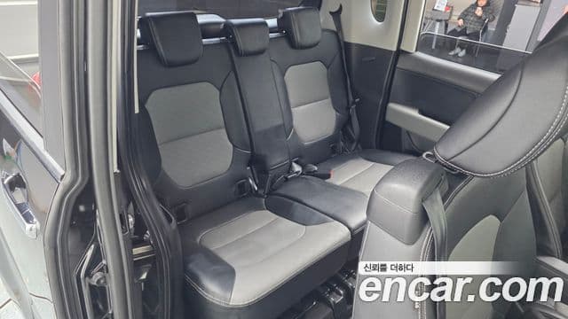 Kia The / новый New Ray Signature, 2022 12