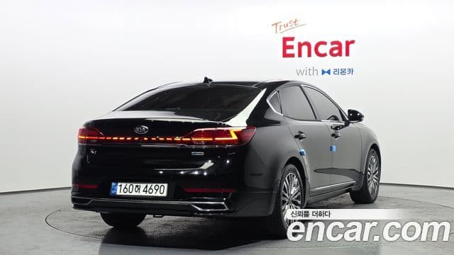 Kia K7 Premier гибрид Noblesse, 2021 2