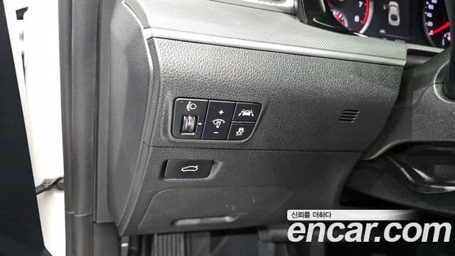 Kia K5 3세대 Trendy, 2021 14