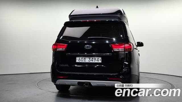 Kia All New Carnival Noblesse, 2016 4