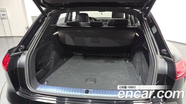 Audi e-Tron, 2022 20