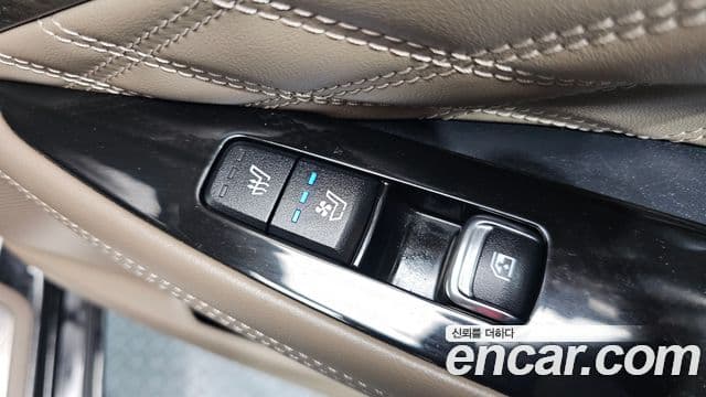 Kia K8 Platinum, 2022 18