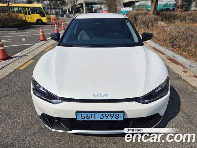 Kia EV6 Light, 2023 3