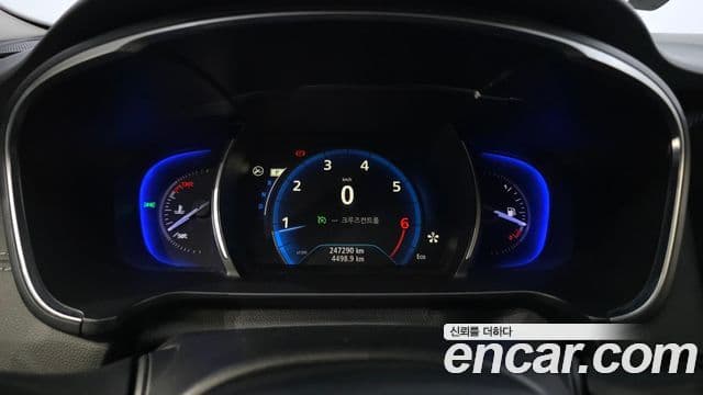 Renault Korea(Samsung) SM6 2.0 LPe LE (для людей с инвалидностью), 2016 8