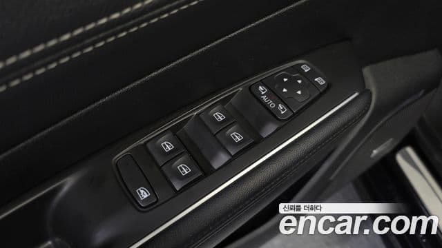 Renault Korea(Samsung) SM6 2.0 LPe LE (для людей с инвалидностью), 2016 12