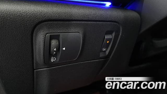 Renault Korea(Samsung) SM6 2.0 LPe LE (для людей с инвалидностью), 2016 13