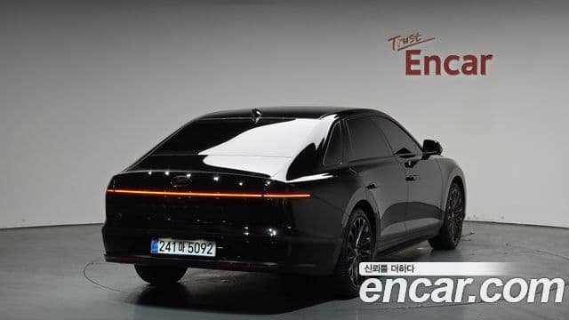 Hyundai Grandeur (GN7) Calligraphy, 2026 2