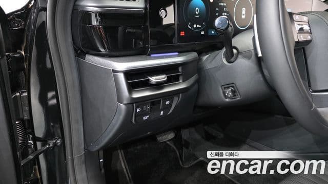 Hyundai Grandeur (GN7) Calligraphy, 2026 13